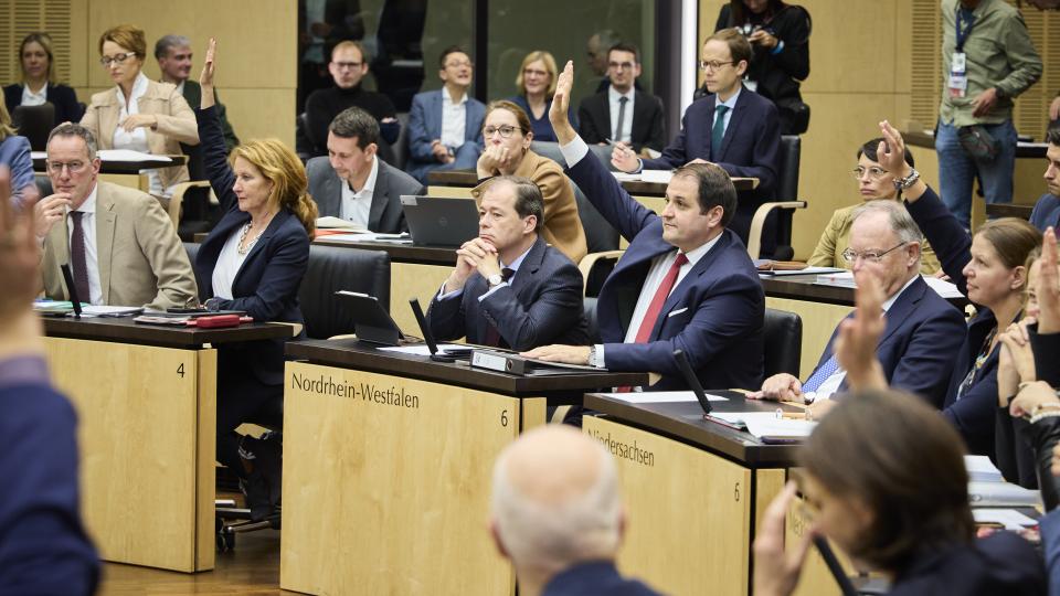 1048. Bundesrat Abstimmung